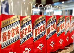 大牌聯(lián)名，好玩
